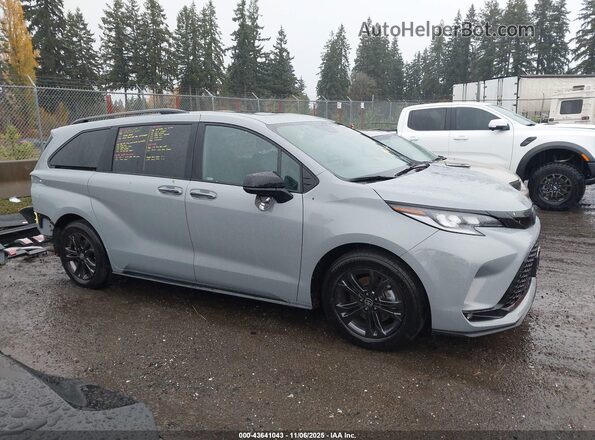 5TDDSKFC2SS171129 2025 TOYOTA SIENNA Light Blue Widok wnętrza 360 stopni
