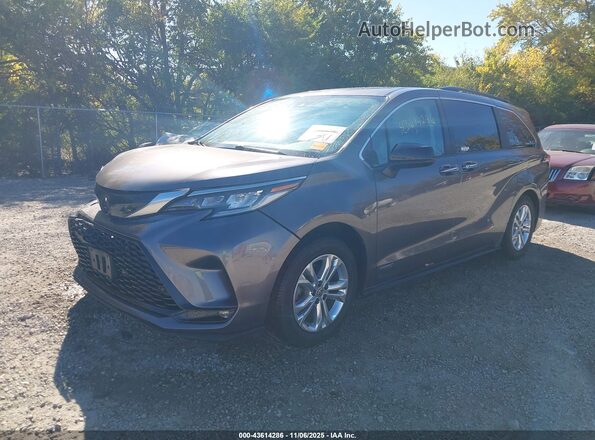 5TDDSKFCXMS014516 2021 TOYOTA SIENNA Gray წინა მარცხენა ხედი სამი მეოთხედიდან