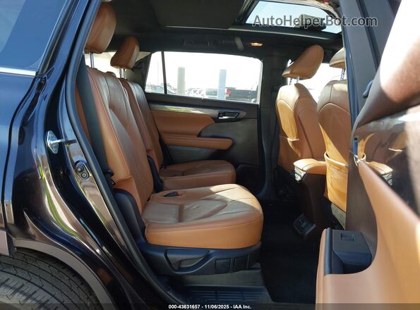 5TDFZRAH6NS090378 2022 TOYOTA HIGHLANDER Бордовый Вид наклейки с VIN-кодом