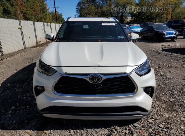 5TDFZRBH3MS113029 2021 TOYOTA HIGHLANDER White Вид спереду