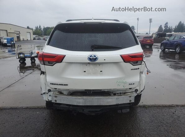 5TDJGRFH1JS045884 2018 TOYOTA HIGHLANDER HYBRID White Rear view