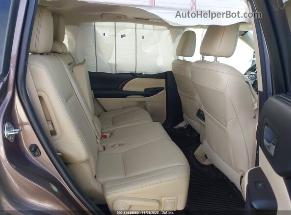 5TDJZRFH1HS425974 2017 TOYOTA LE Brown VIN sticker view