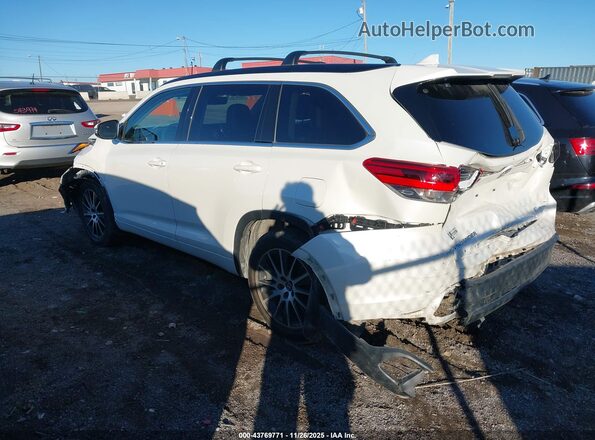 5TDJZRFH3JS544583 2018 TOYOTA HIGHLANDER White 