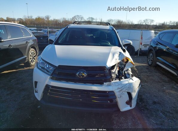 5TDJZRFH3JS544583 2018 TOYOTA HIGHLANDER White 