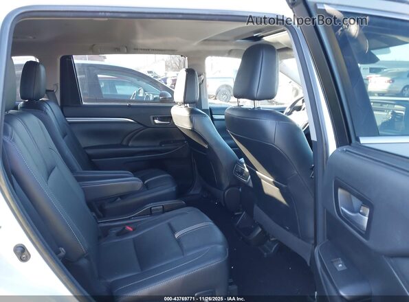 5TDJZRFH3JS544583 2018 TOYOTA HIGHLANDER White 