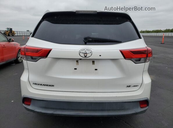 5TDJZRFH4JS830927 2018 TOYOTA HIGHLANDER White 