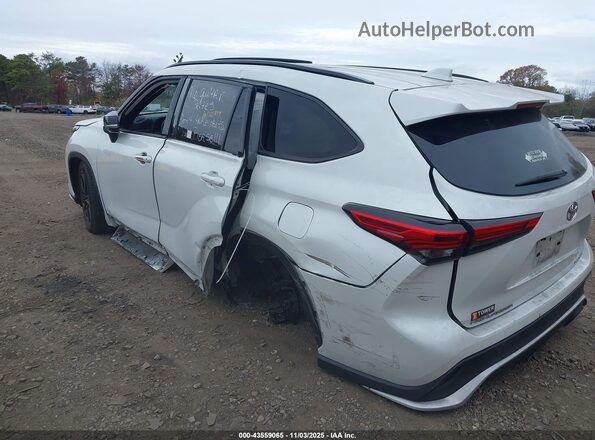 5TDKDRBH1PS015697 2023 TOYOTA HIGHLANDER White წინა ხედი