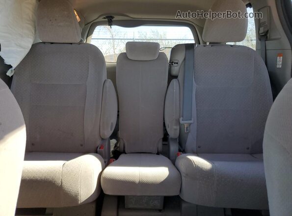 5TDKK3DC7GS710870 2016 TOYOTA LE Black Вид задніх сидінь