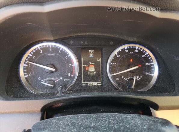 5TDKKRFH6GS149024 2016 TOYOTA LE Cream ხელსაწყოთა პანელის ხედი