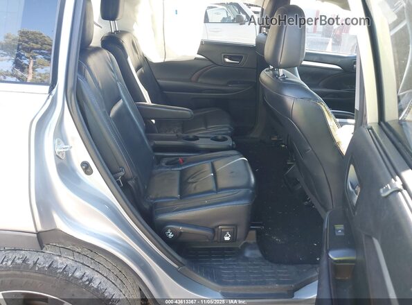 5TDKKRFH8GS506428 2016 TOYOTA LE Серебряный Вид наклейки с VIN-кодом