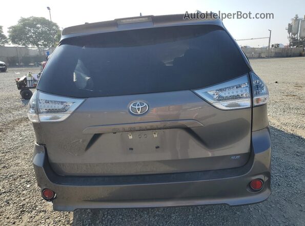 5TDXZ3DC2KS974301 2019 TOYOTA SIENNA Charcoal Вид ззаду
