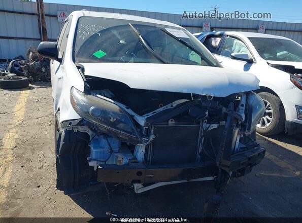 5TDXZ3DC8LS058126 2020 TOYOTA SIENNA Белый Вид спереди