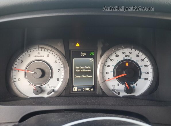 5TDXZ3DC9LS057583 2020 TOYOTA SIENNA Silver Սարքավորումների վահանակի տեսք