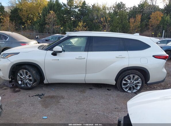 5TDYARAHXMS006576 2021 TOYOTA LIMITED White 