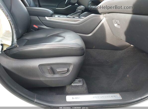 5TDYARAHXMS006576 2021 TOYOTA LIMITED White 