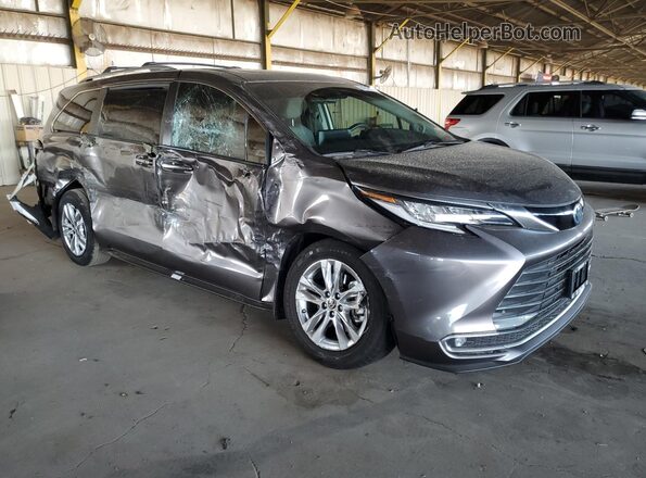 5TDZRKEC4PS178903 2023 TOYOTA LIMITED Gray Front right