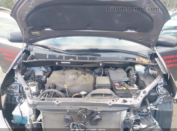 5TDZZ3DC8LS078255 2020 TOYOTA SIENNA Gray Vista trasera