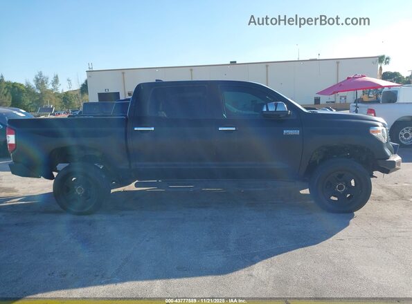 5TFAY5F17LX917622 2020 TOYOTA TUNDRA Black Rear interior view
