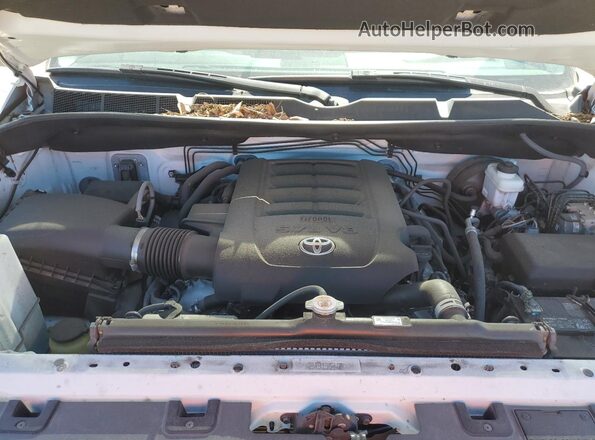5TFDY5F18MX006486 2021 TOYOTA TUNDRA White Вид задньої частини салону
