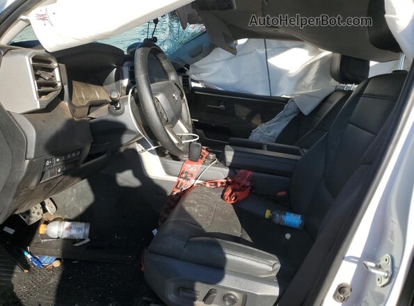 5TFJA5DB1NX038751 2022 TOYOTA LIMITED White Widok wnętrza z przodu