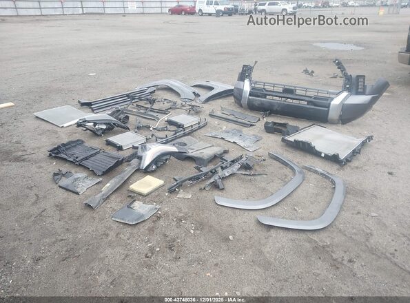 5TFJA5DB1RX219466 2024 TOYOTA LIMITED Серый 