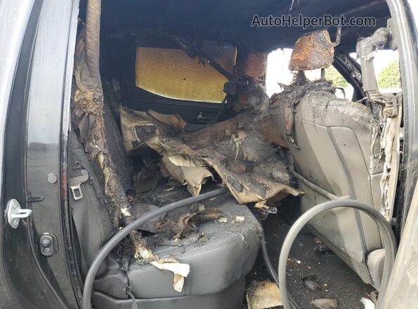 5TFJA5EC3PX013120 2023 TOYOTA LIMITED Black Հետևի նստատեղերի տեսք