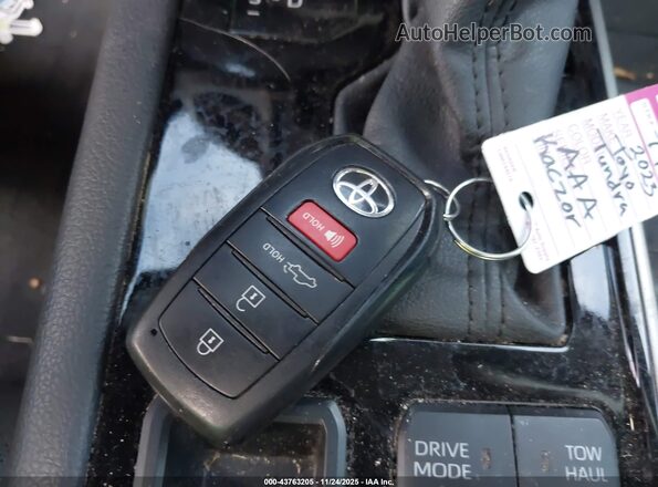 5TFJC5DB5PX020136 2023 TOYOTA LIMITED Gray Առջևի վահանակի տեսք