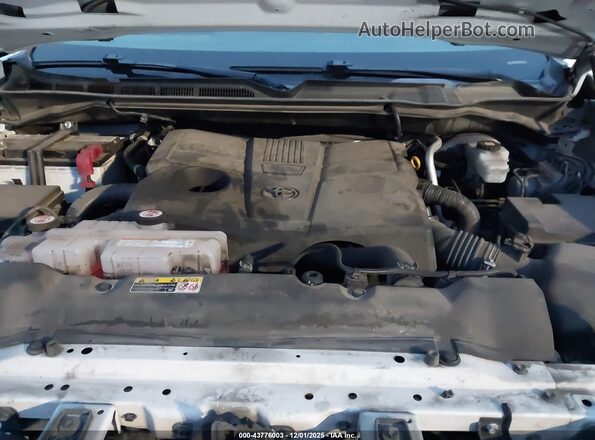 5TFKB5AA2NX013693 2022 TOYOTA TUNDRA Белый Вид сзади