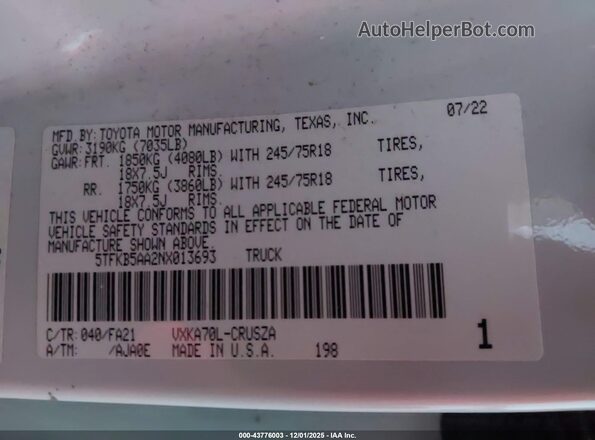 5TFKB5AA2NX013693 2022 TOYOTA TUNDRA Белый Вид подкапотного пространства