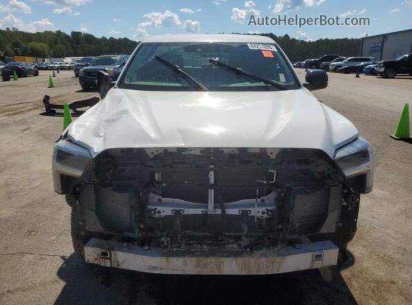 5TFKB5DA3SX325268 2025 TOYOTA LE White Front view