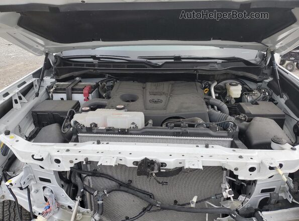 5TFLA5DB4NX037702 2022 TOYOTA TUNDRA Белый Вид задней части салона
