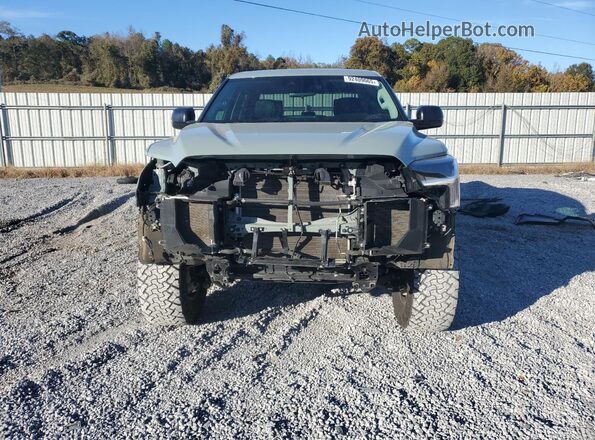 5TFLA5DB4RX221995 2024 TOYOTA TUNDRA Green Widok z przodu