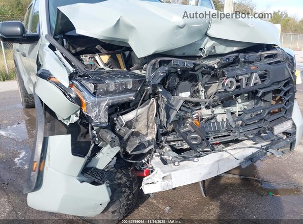 5TFPC5DB9NX004190 2022 TOYOTA TUNDRA HYBRID Gray 