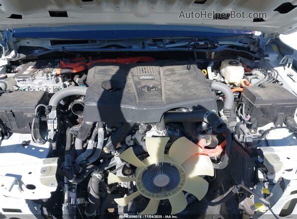 5TFVC5DB8RX041938 2024 TOYOTA TUNDRA HYBRID Белый Вид сзади