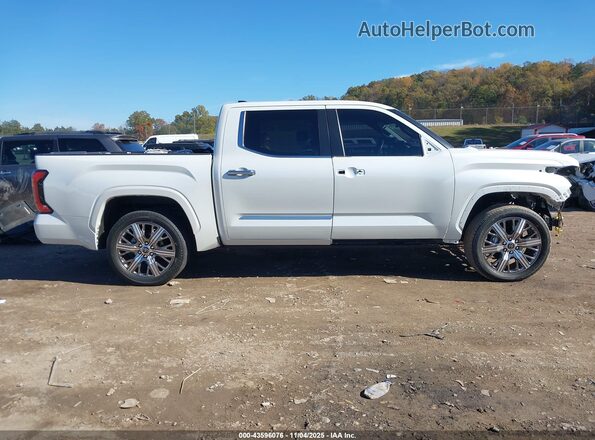 5TFVC5DB8RX041938 2024 TOYOTA TUNDRA HYBRID Белый Вид задней части салона