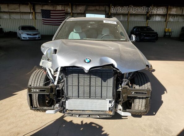 5UX13EU02S9Y27286 2025 BMW X5 Silver 