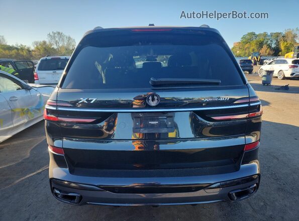 5UX23EM04P9P25905 2023 BMW X7 Black უკანა ხედი