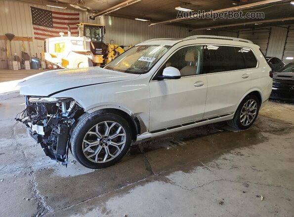 5UX23EM04T9075466 2026 BMW X7 White 