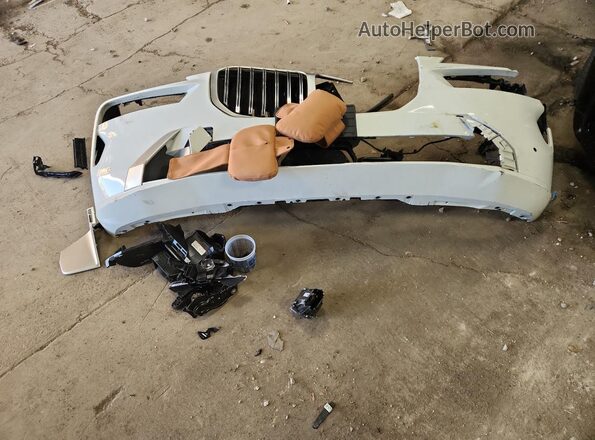 5UX23EM04T9075466 2026 BMW X7 White 