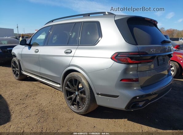 5UX23EM08R9V77437 2024 BMW X7 Gray Задня ліва чверть