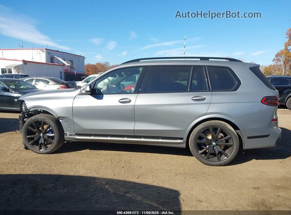 5UX23EM08R9V77437 2024 BMW X7 Gray 