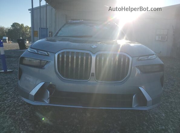 5UX23EM09S9X62232 2025 BMW X7 Gray Вид спереду
