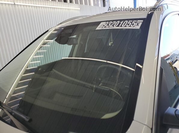 5UX23EM09S9Z52001 2025 BMW X7 White 360 interior view