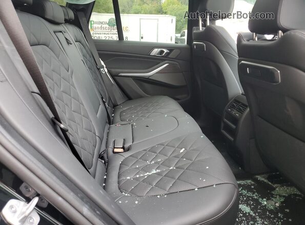5UX23EU00T9048524 2026 BMW X5 Black Rear interior view