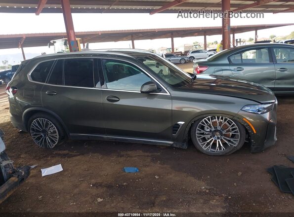5UX23EU01T9048743 2026 BMW X5 Коричневый Панорамный вид салона 360°
