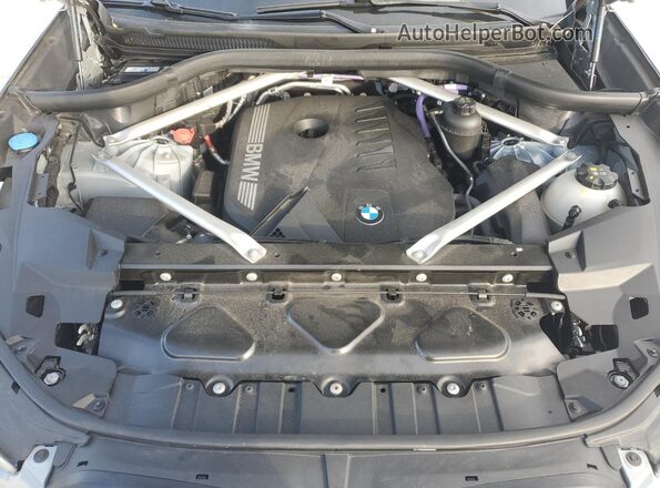 5UX23EU02R9S65436 2024 BMW X5 Gray Vista del compartimento del motor