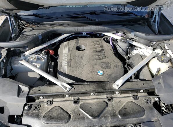5UX23EU02R9U77172 2024 BMW X5 White Вид підкапотного простору