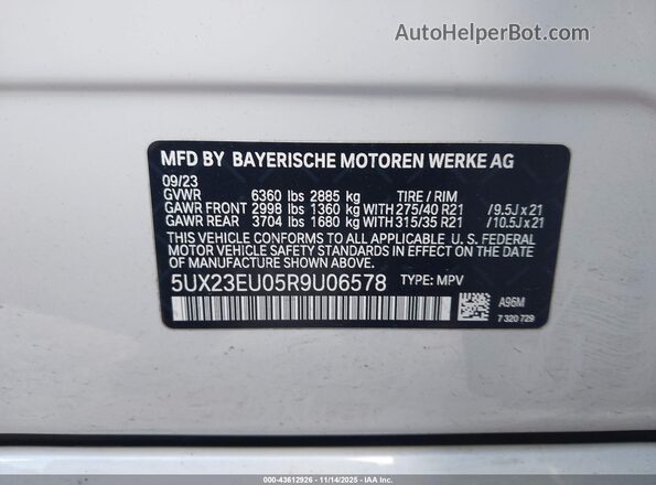 5UX23EU05R9U06578 2024 BMW X5 White Engine compartment view