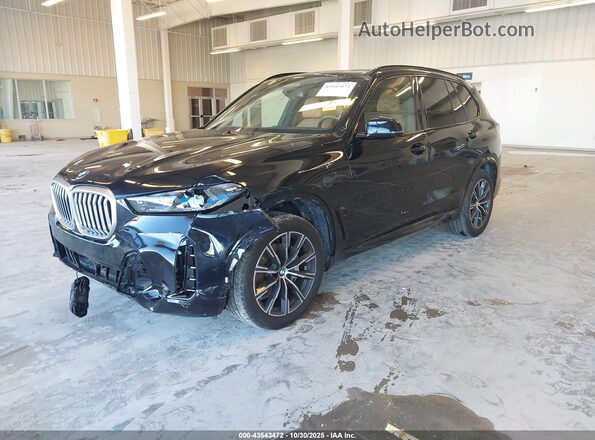 5UX23EU05R9V72843 2024 BMW X5 Black Vista tres cuartos delantera izquierda