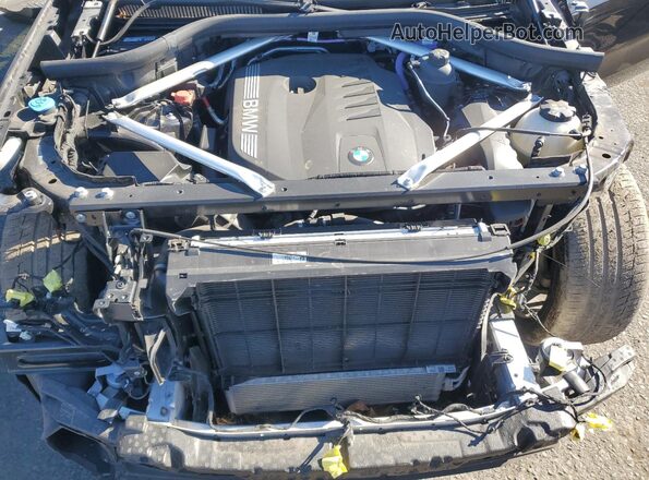 5UX23EU07R9S36319 2024 BMW X5 Blue Widok komory silnika